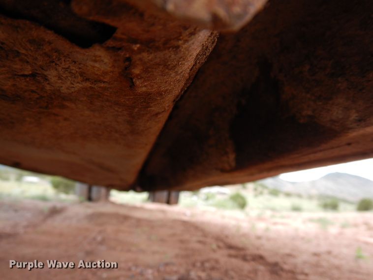 image for item DR1235 1985 Spartan 301-B  bottom dump trailer