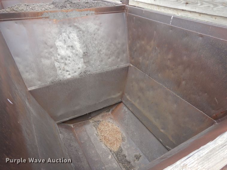 image for item DR1235 1985 Spartan 301-B  bottom dump trailer