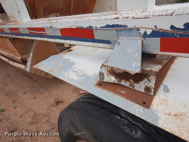 image for item DR1235 1985 Spartan 301-B  bottom dump trailer