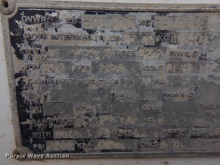 image for item DR1236 2002 Flowboy BD24  bottom dump trailer