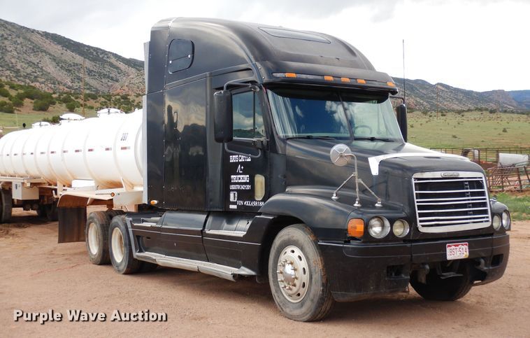 image for item DR1238 1999 Freightliner Century Class  semi truck