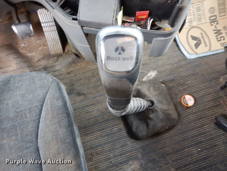 image for item DR1238 1999 Freightliner Century Class  semi truck