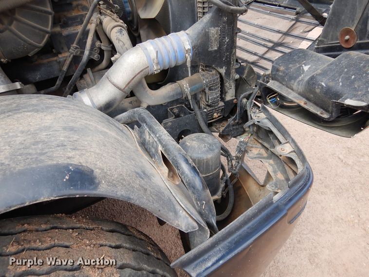 image for item DR1238 1999 Freightliner Century Class  semi truck