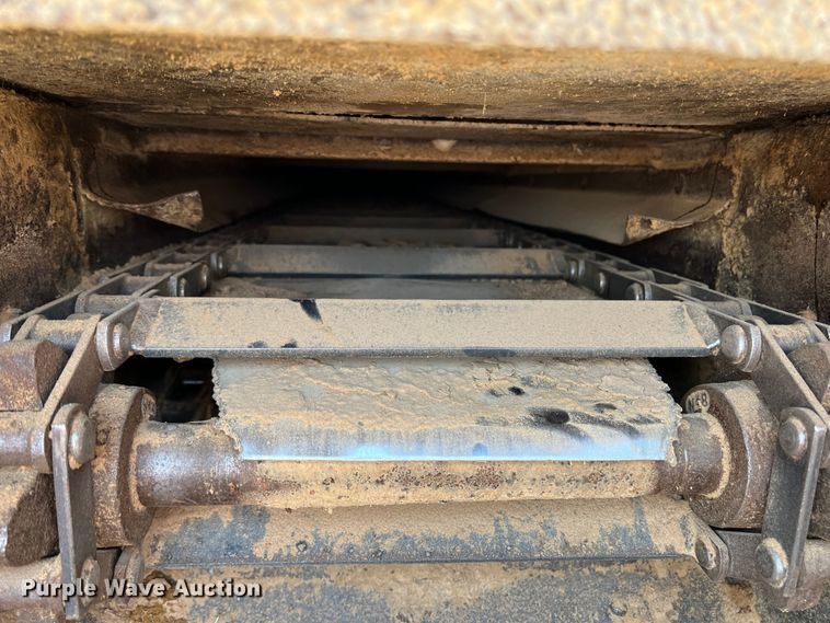 image for item DS8359 1987 Ledwell LW40APW  feed delivery trailer