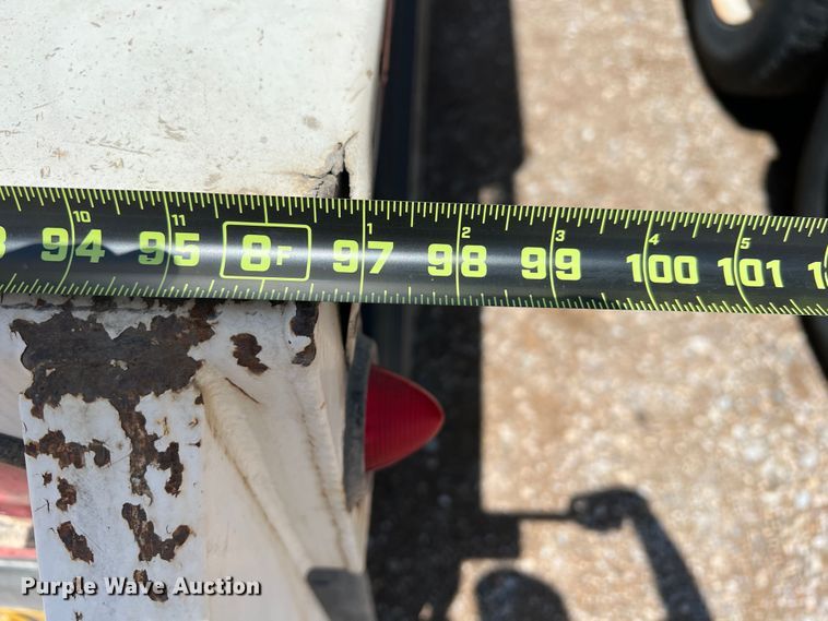 image for item DS8359 1987 Ledwell LW40APW  feed delivery trailer