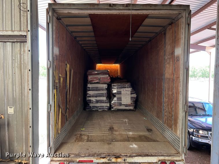 image for item DS8362 1995 Stoughton AVW-535T-S-C-AR  dry van trailer