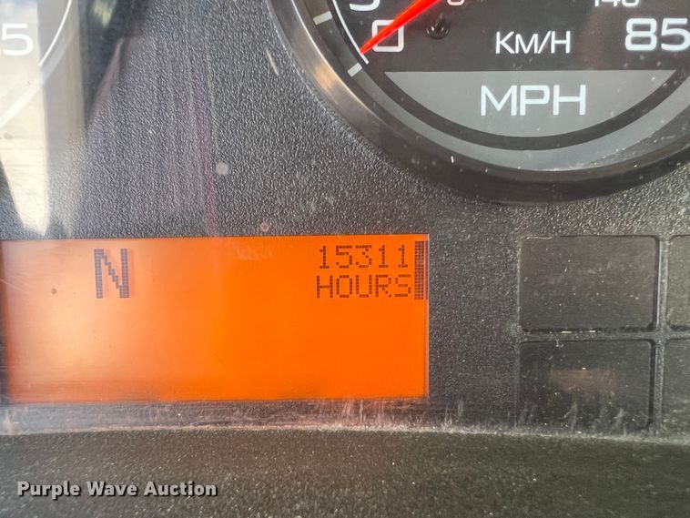 image for item DS8364 2011 International ProStar  semi truck