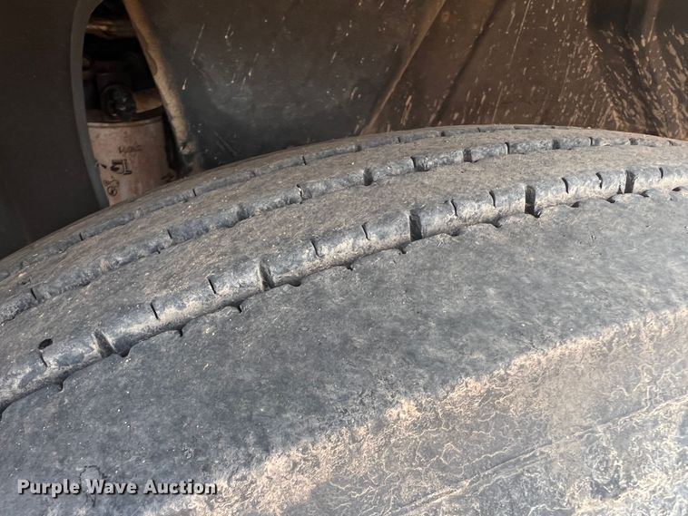 image for item DS8364 2011 International ProStar  semi truck