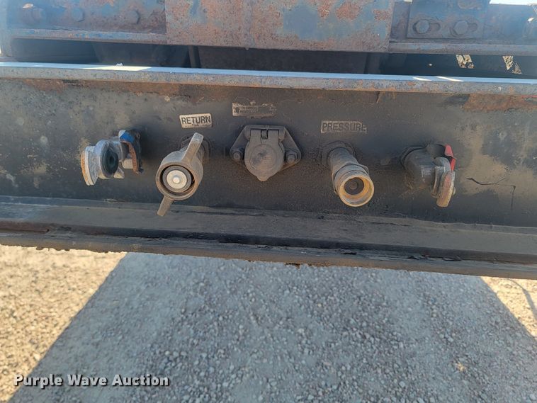 image for item JG9809 2005 Trail-Eze E70HT  drop deck equipment trailer