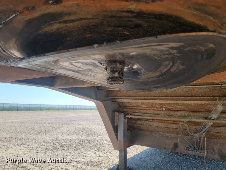 image for item JG9809 2005 Trail-Eze E70HT  drop deck equipment trailer