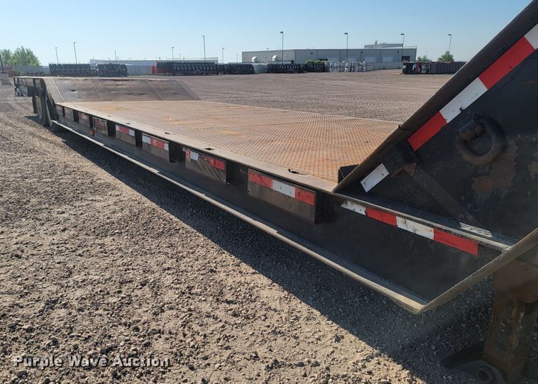 image for item JG9809 2005 Trail-Eze E70HT  drop deck equipment trailer