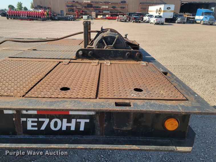 image for item JG9809 2005 Trail-Eze E70HT  drop deck equipment trailer