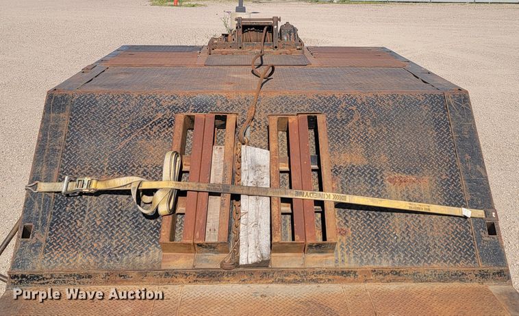 image for item JG9809 2005 Trail-Eze E70HT  drop deck equipment trailer