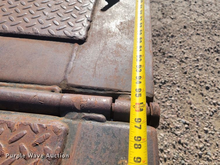 image for item JG9809 2005 Trail-Eze E70HT  drop deck equipment trailer