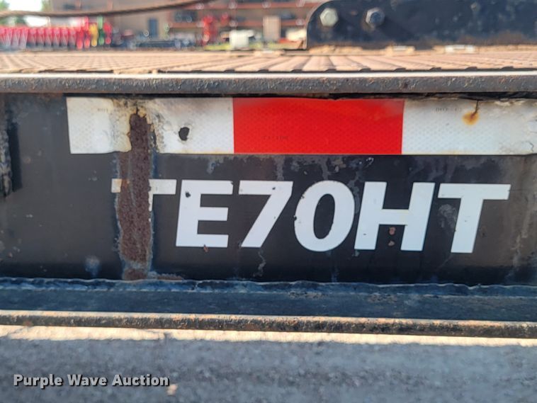 image for item JG9809 2005 Trail-Eze E70HT  drop deck equipment trailer