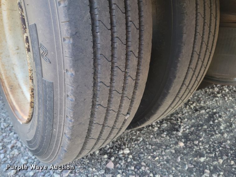 image for item JG9809 2005 Trail-Eze E70HT  drop deck equipment trailer