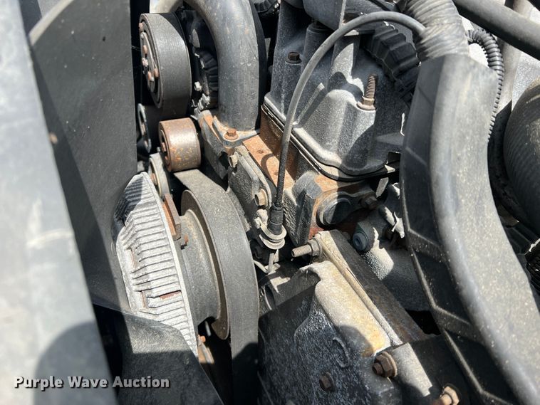 image for item JM9239 2013 International DuraStar 4300  truck cab and chassis