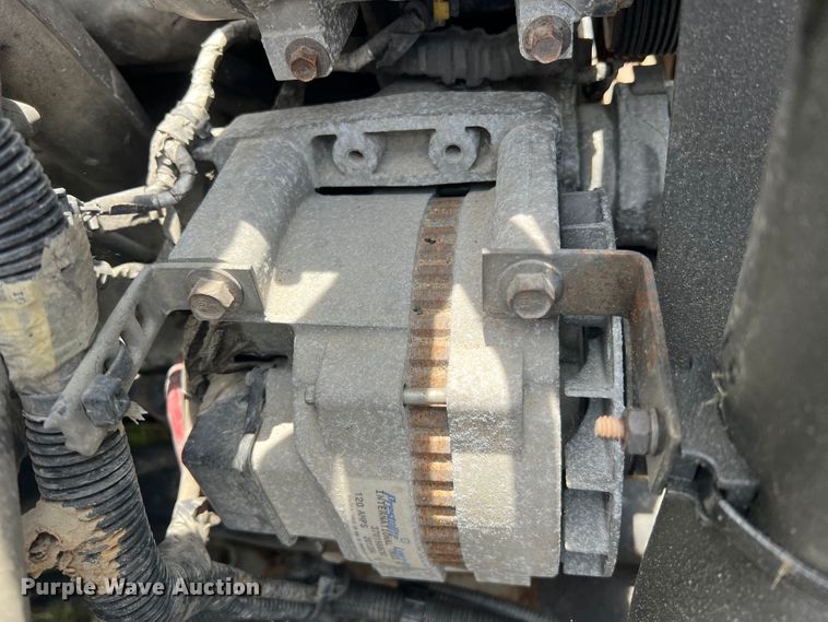 image for item JM9239 2013 International DuraStar 4300  truck cab and chassis