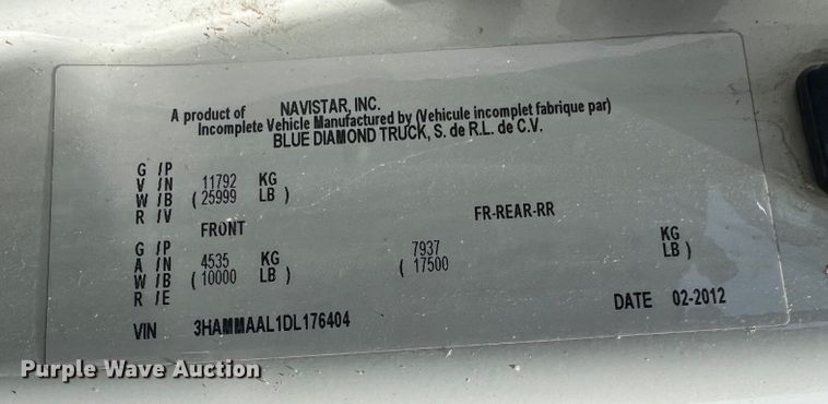 image for item JM9239 2013 International DuraStar 4300  truck cab and chassis