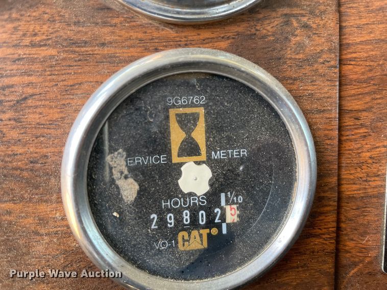 image for item KJ9793 1998 Peterbilt 379  semi truck