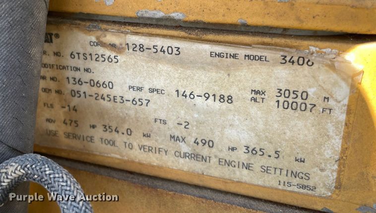 image for item KJ9793 1998 Peterbilt 379  semi truck