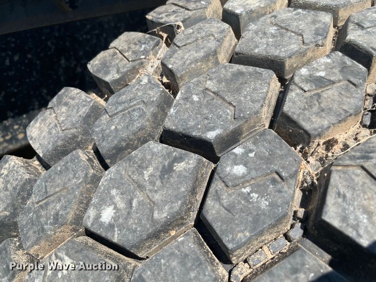 image for item KJ9793 1998 Peterbilt 379  semi truck