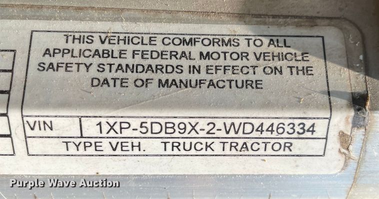 image for item KJ9793 1998 Peterbilt 379  semi truck