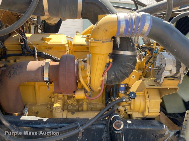 image for item KJ9794 1997 Western Star 4964F  semi truck