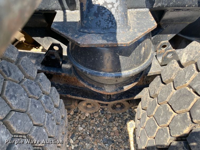 image for item KJ9794 1997 Western Star 4964F  semi truck