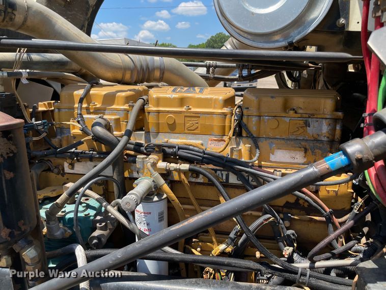 image for item KJ9796 2001 Freightliner FLD  dump truck