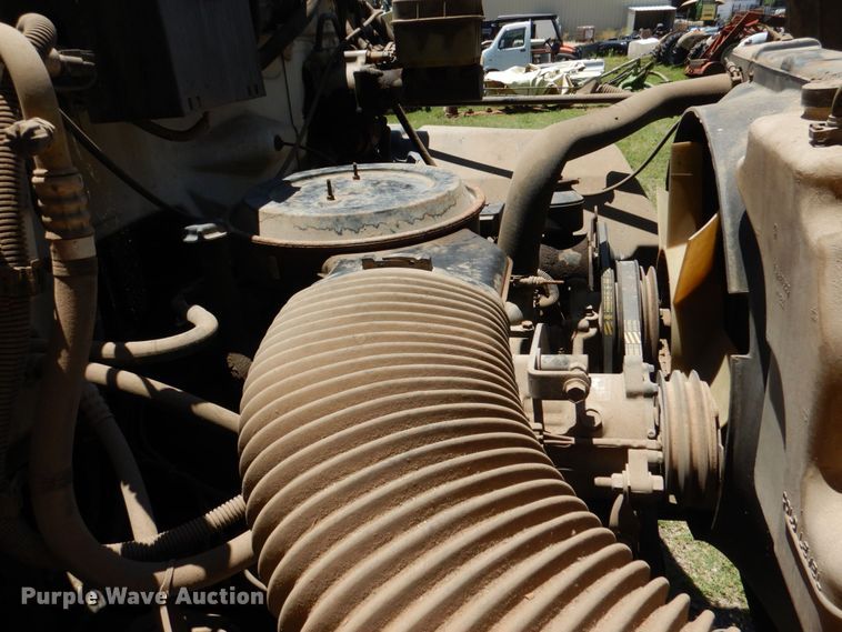 image for item KJ9807 1998 Chevrolet C6500  dump flatbed truck