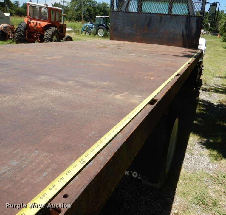 image for item KJ9807 1998 Chevrolet C6500  dump flatbed truck