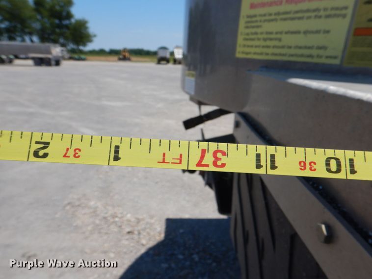 image for item KJ9865 2016 Nuttall S853754  end dump trailer