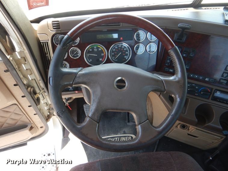 image for item KJ9867 2018 Freightliner Coronado  glider kit semi truck