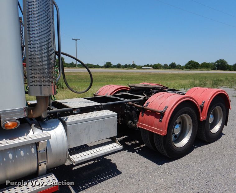 image for item KJ9867 2018 Freightliner Coronado  glider kit semi truck