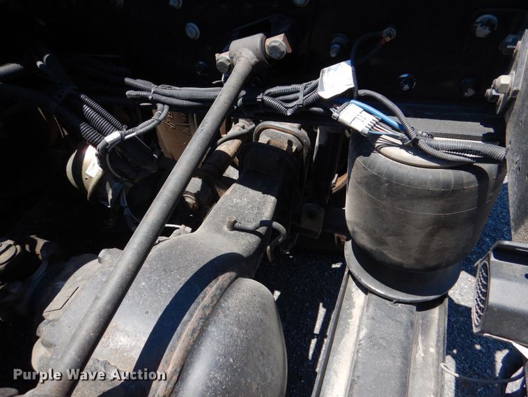 image for item KJ9867 2018 Freightliner Coronado  glider kit semi truck