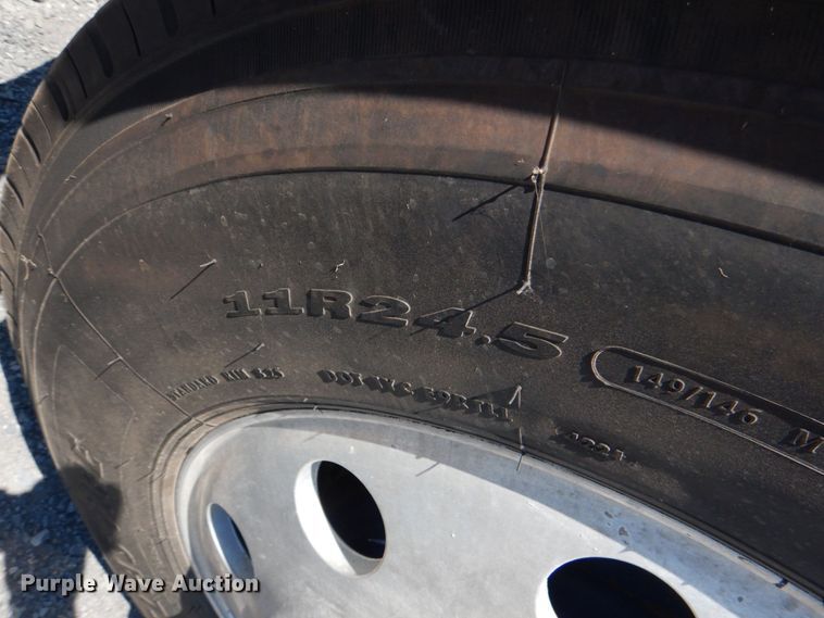 image for item KJ9867 2018 Freightliner Coronado  glider kit semi truck