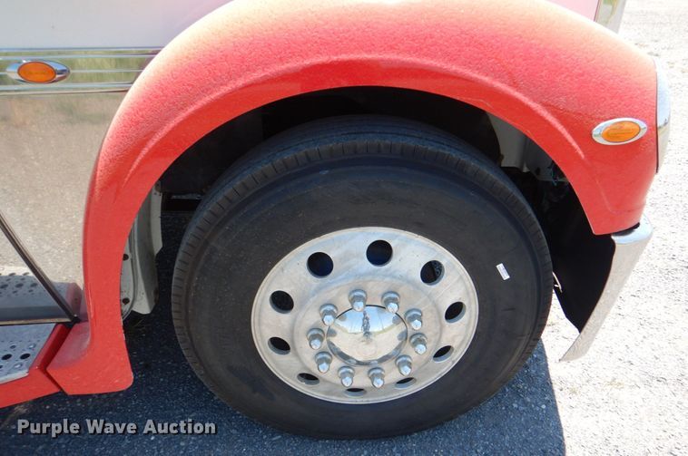 image for item KJ9867 2018 Freightliner Coronado  glider kit semi truck