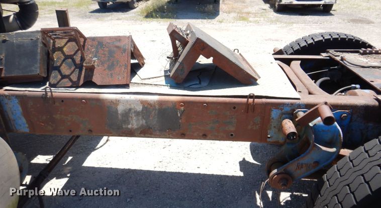 image for item KN9822 1976 GMC Astro  semi truck