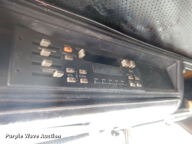 image for item KN9822 1976 GMC Astro  semi truck