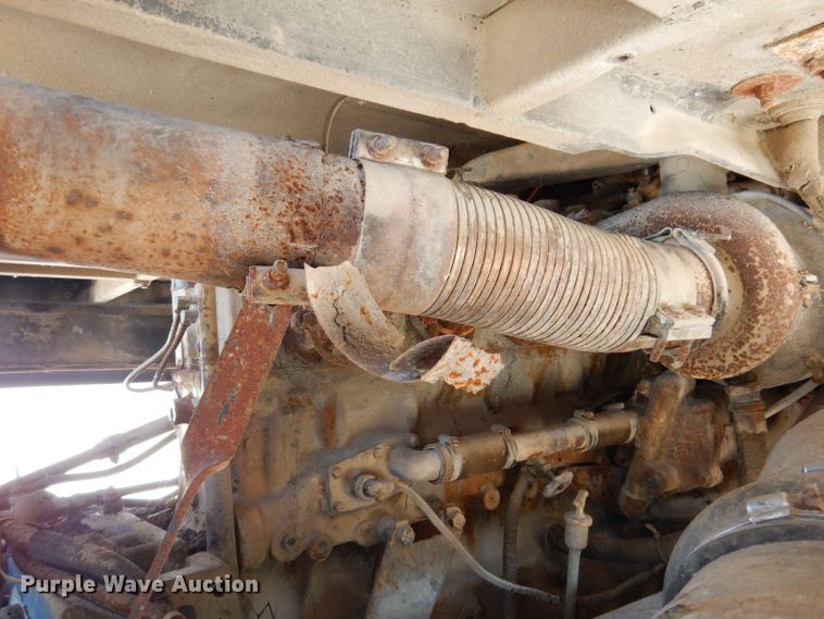 image for item KN9822 1976 GMC Astro  semi truck