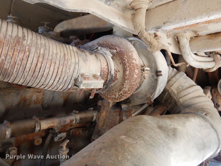 image for item KN9822 1976 GMC Astro  semi truck