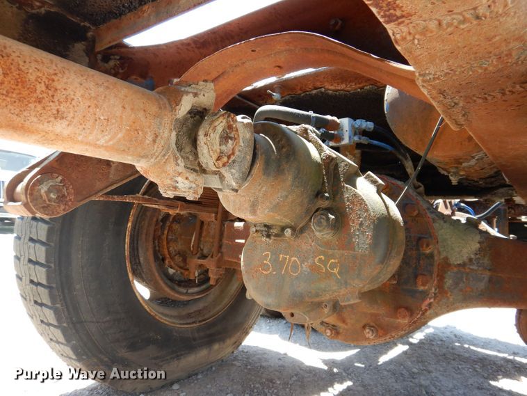 image for item KN9822 1976 GMC Astro  semi truck