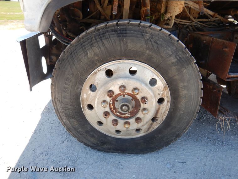 image for item KN9822 1976 GMC Astro  semi truck