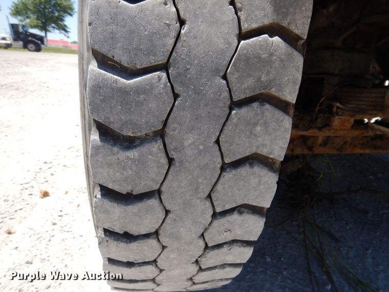 image for item KN9822 1976 GMC Astro  semi truck