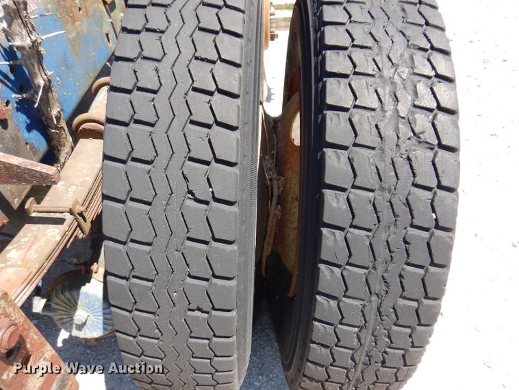 image for item KN9822 1976 GMC Astro  semi truck