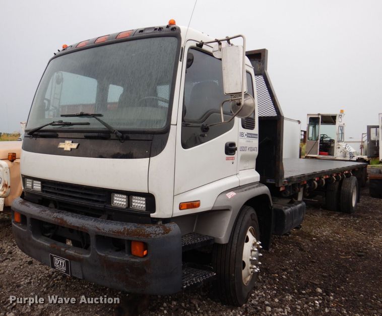 image for item KR9173 2006 Chevrolet T7500  flatbed truck