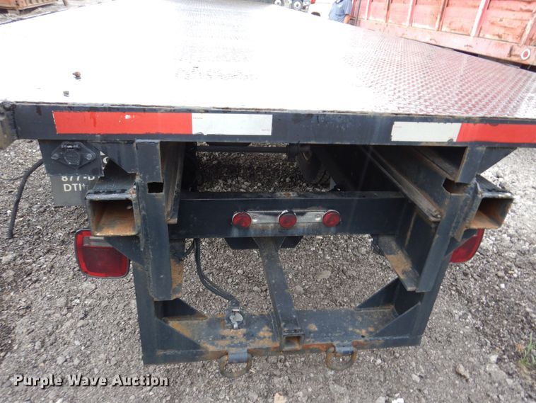 image for item KR9173 2006 Chevrolet T7500  flatbed truck