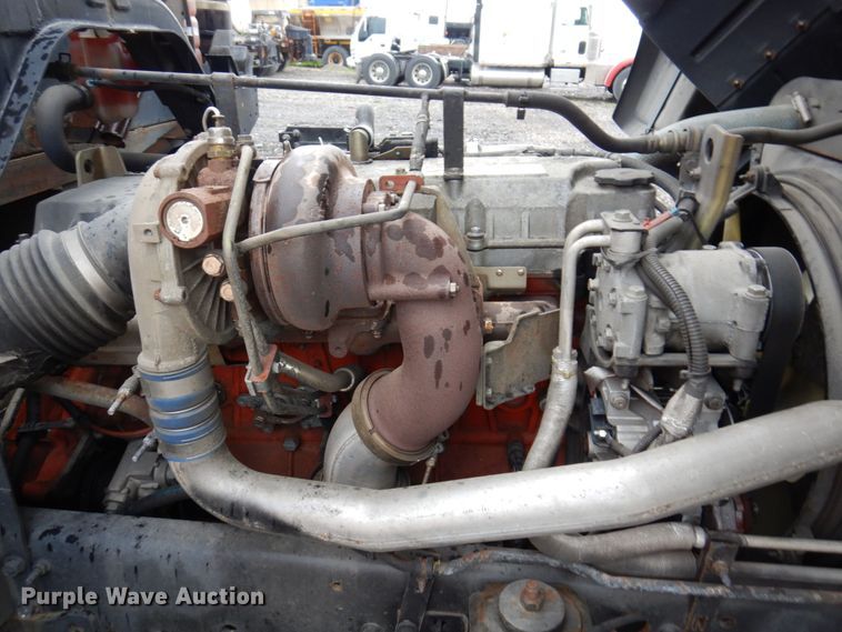 image for item KR9173 2006 Chevrolet T7500  flatbed truck