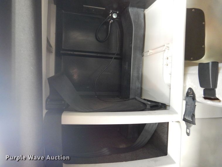 image for item KR9217 2014 Volvo VNL670  semi truck